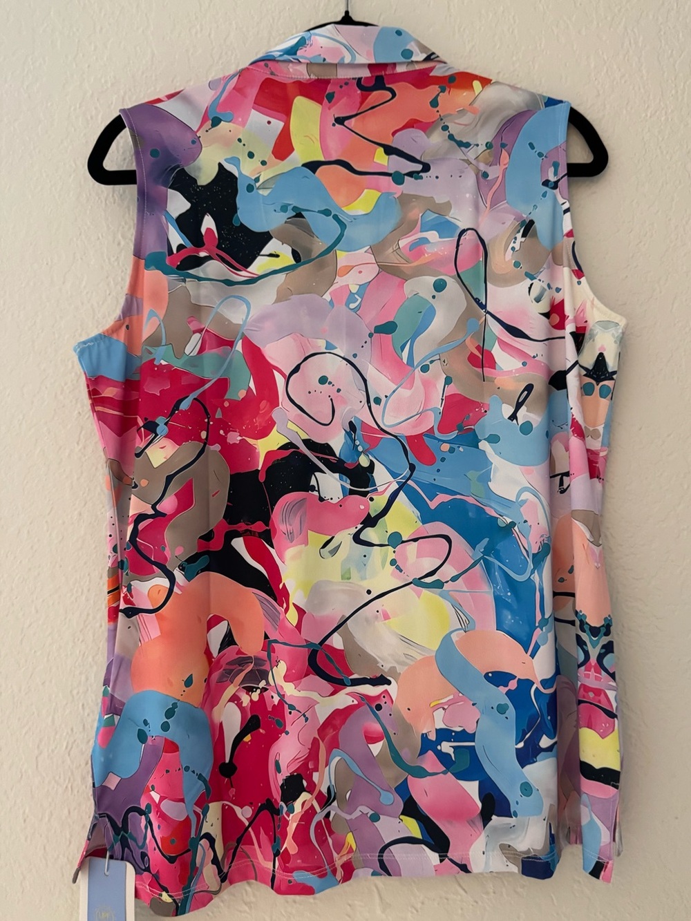 ACEGOLFS Colorful Abstract Golf Tennis Pickleball Top UPF50+ Activewear - Picture 6 of 8